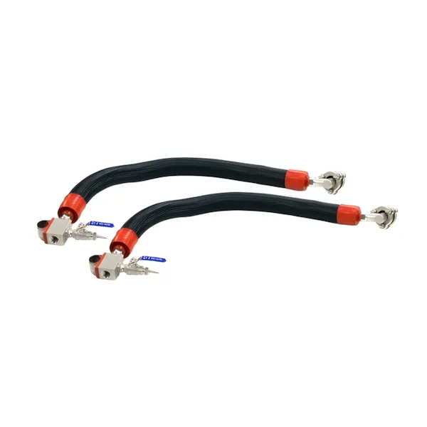 Mangueiras térmicas da Vortex-R para reatores de vidro encamisados, ideais para circulação de fluidos com controle de temperatura em laboratórios.